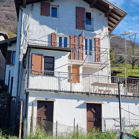 Casa Del Pozzo Appartement Vercana