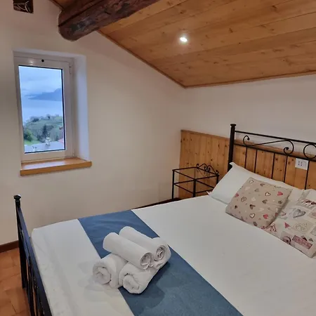 Casa Del Pozzo 아파트 *