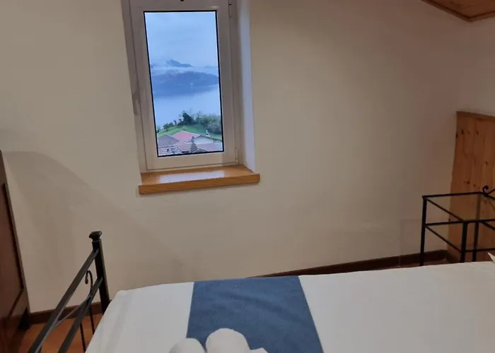 Casa Del Pozzo Appartement Vercana
