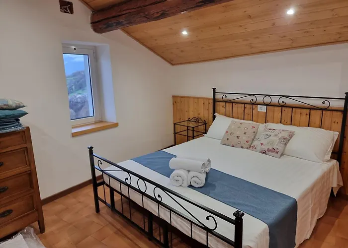 Casa Del Pozzo Appartement Vercana