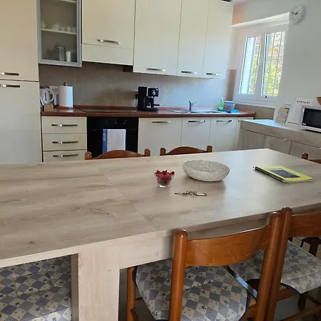 Casa Del Pozzo Apartman Vercana